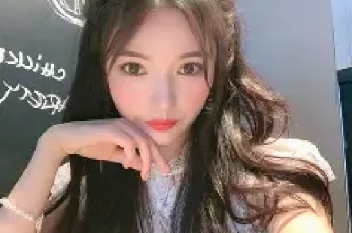 惊爆！叶柯婚内出轨疑云黄晓明被指涉其中疑插足风波掀起热议