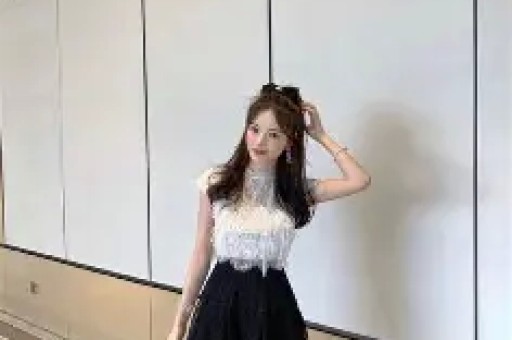 女明星黑脸现场张凯丽亲闺女耍大牌逼节目组破例改规则！